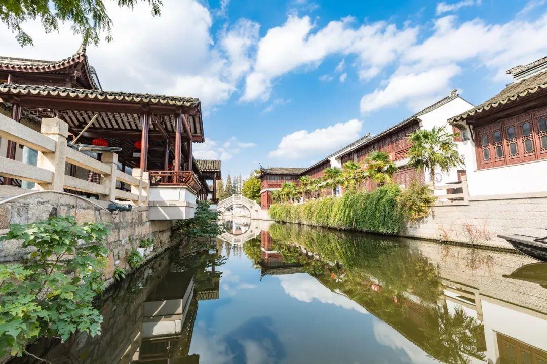 热闹!重庆南坪街道3000余位居民同吃团年饭